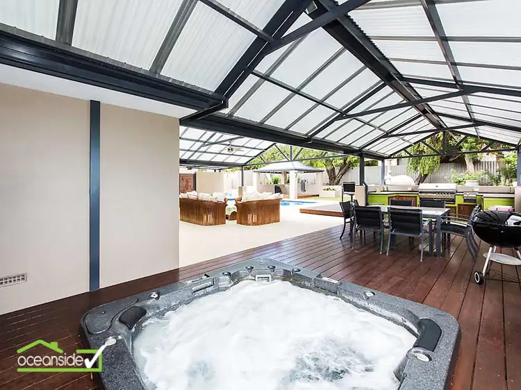 5 Pearsall Gardens, Mullaloo WA 6027