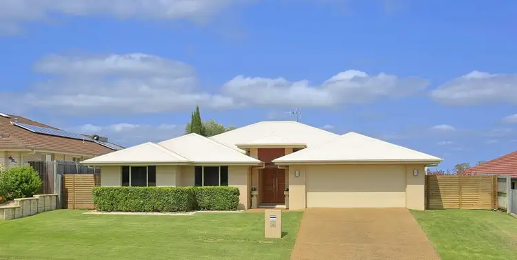 4 Mountney Street, Avoca QLD 4670