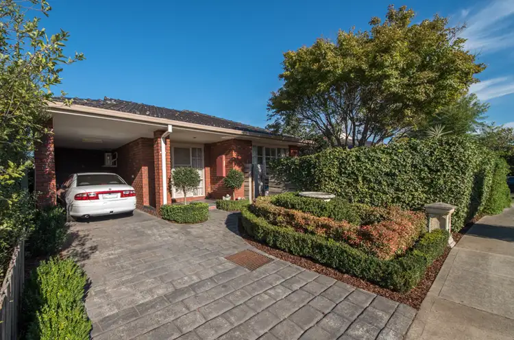 Main view of Homely unit listing, 2/49 Collins Crescent, Berwick VIC 3806