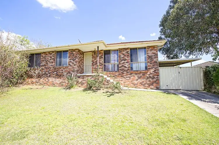 6 Merryweather Close, Minto NSW 2566