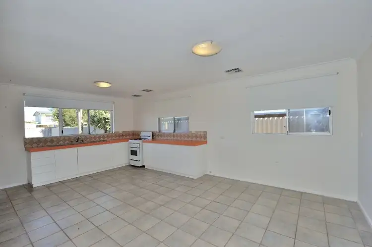 Seventh view of Homely house listing, 35 Knowle Way, Warnbro WA 6169