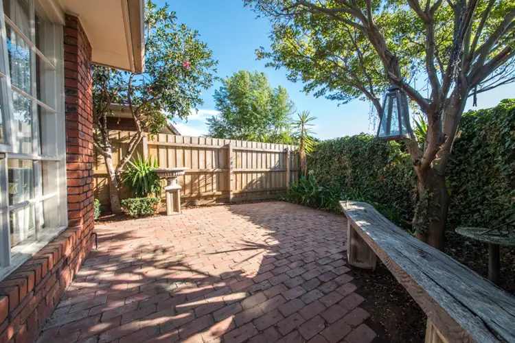 Fourth view of Homely unit listing, 2/49 Collins Crescent, Berwick VIC 3806