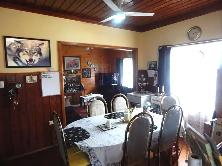 Fifth view of Homely house listing, 34 Balikpapan Road, Robinvale VIC 3549