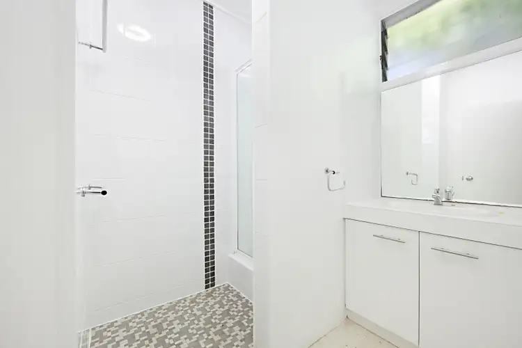 Seventh view of Homely unit listing, 1/53 Princes Road, Hyde Park QLD 4812