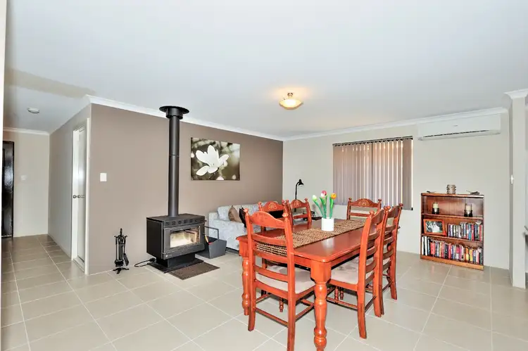 Fifth view of Homely house listing, 3 Parrot Close, Singleton WA 6175