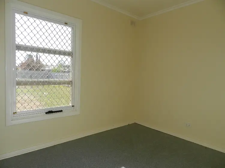 Sixth view of Homely house listing, 8 Gillespie Street, Berri SA 5343