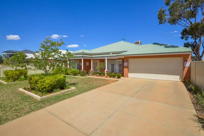 Main view of Homely house listing, 17 Riseberry Way, Somerville WA 6430