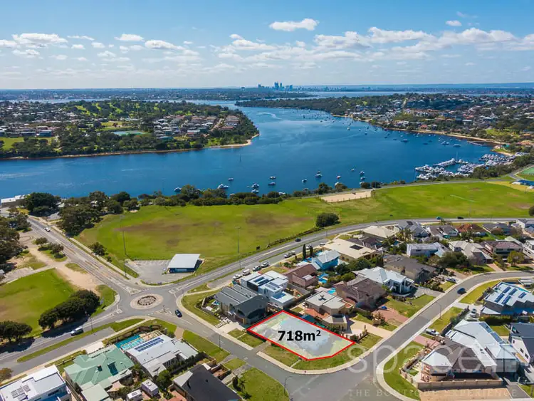 36 Locke Crescent, East Fremantle WA 6158