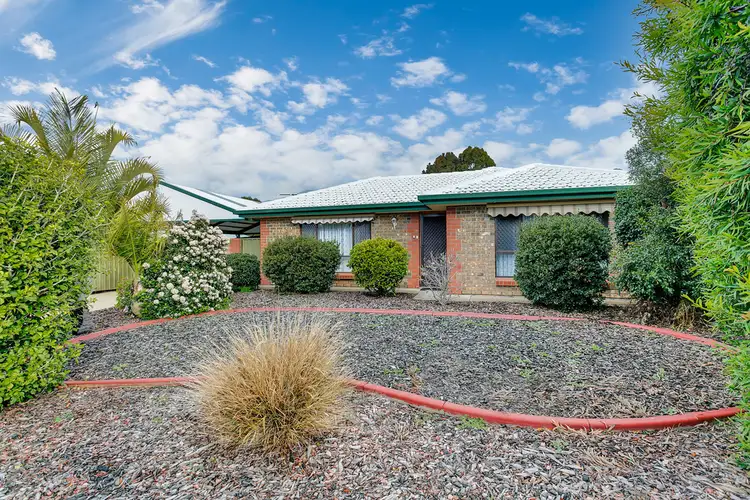 5 Moncur Street, Woodcroft SA 5162