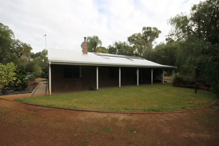 Second view of Homely house listing, 8 Stanton Way, Leschenault WA 6233