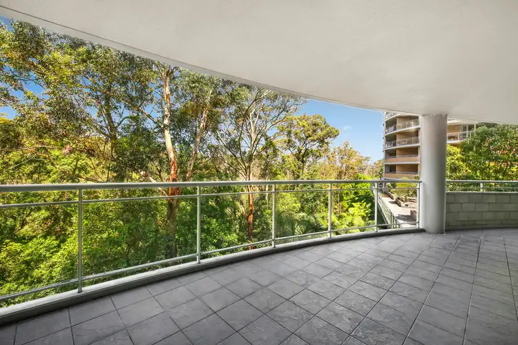 302/80 John Whiteway Drive, Gosford NSW 2250