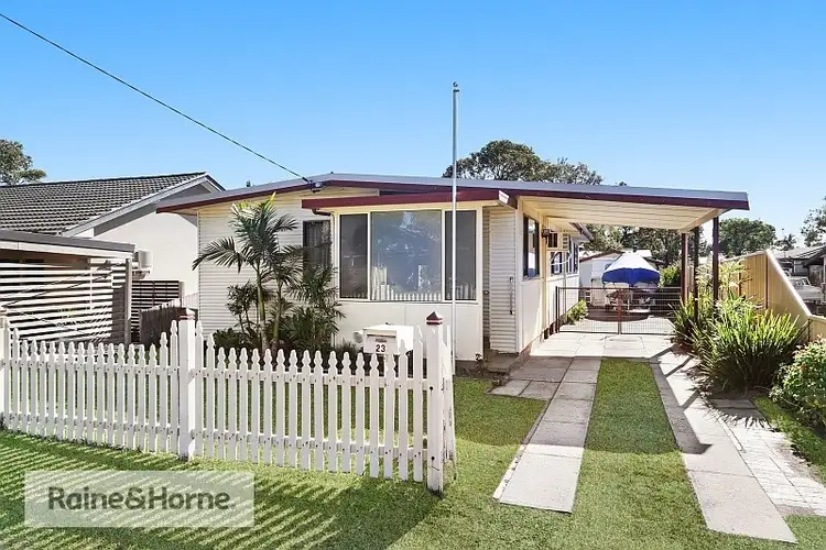 23 Oxford Street, Umina Beach NSW 2257