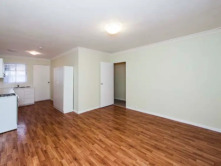 Second view of Homely unit listing, Unit 4/4 Uldina Place, Pinjarra WA 6208