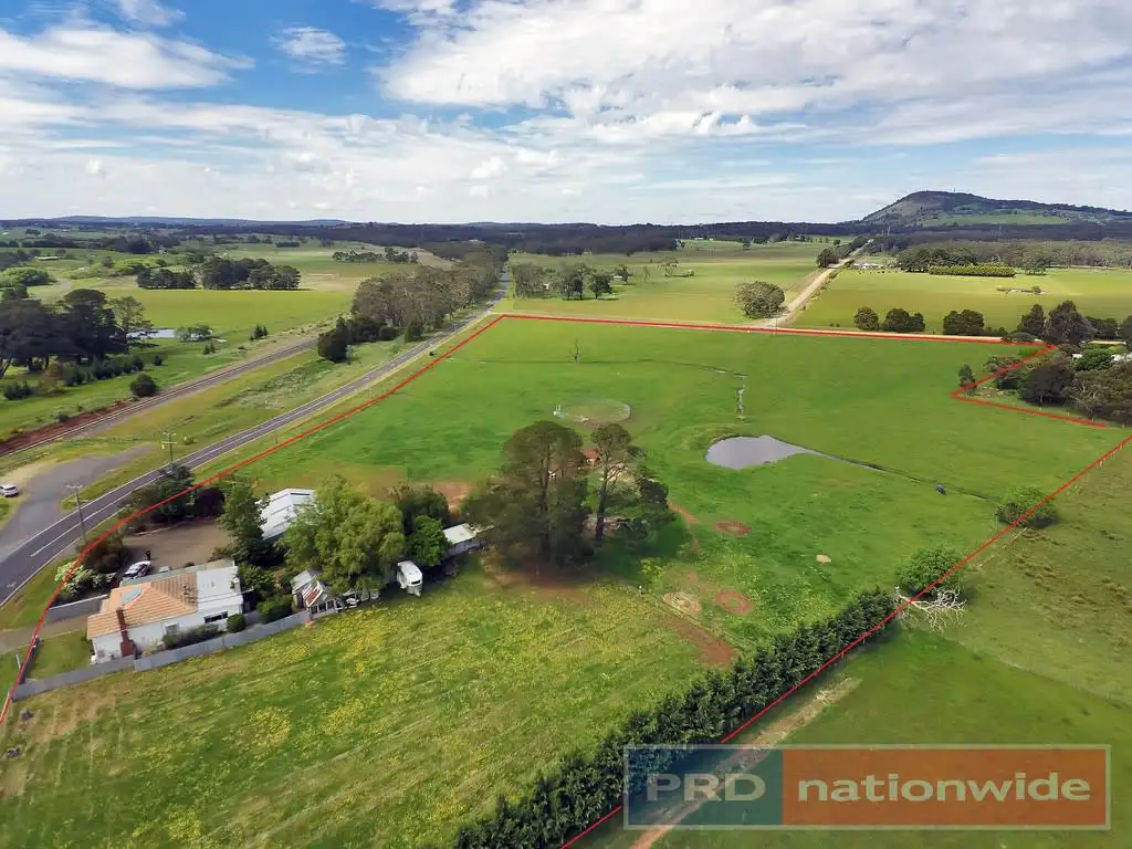 Main view of Homely house listing, 410 Navigators Road, Navigators VIC 3352