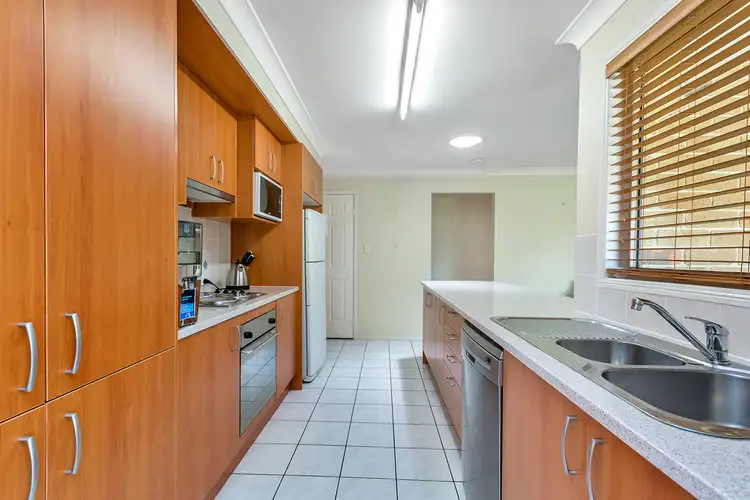 Sixth view of Homely house listing, 8 Kelso Close, Yamanto QLD 4305