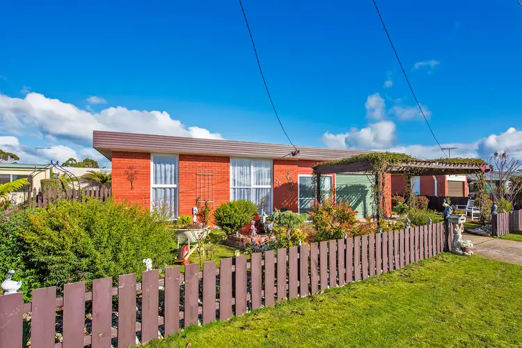 28 Cardigan Street, Somerset TAS 7322
