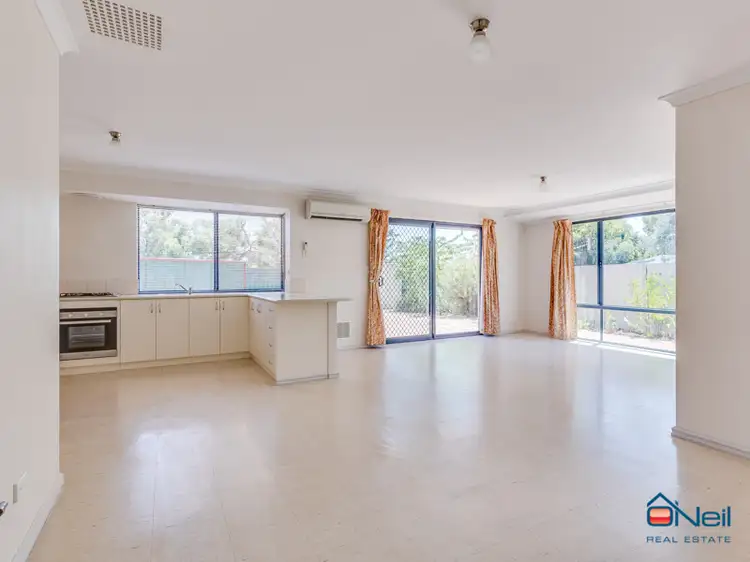 7 Bessant Court, Camillo WA 6111