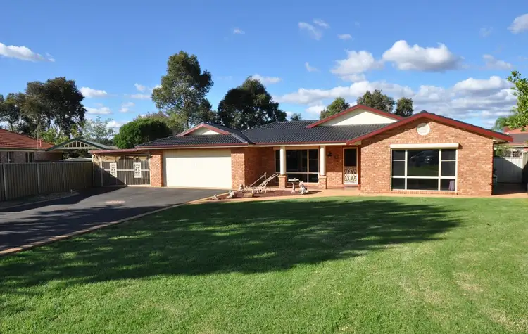 3 Ella Place, Dubbo NSW 2830