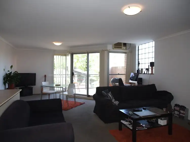 201/250 PACIFIC HIGHWAY, Crows Nest NSW 2065