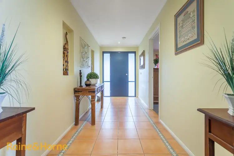 Third view of Homely house listing, 7 Malbec Court, Sunbury VIC 3429