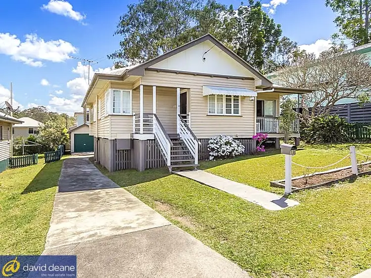 19 Reid St, Petrie QLD 4502