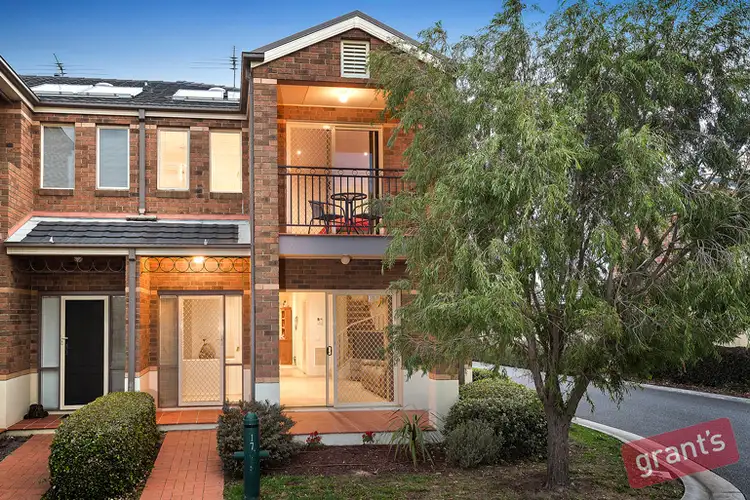 Main view of Homely townhouse listing, 17(47) Kirren Close, Cranbourne VIC 3977