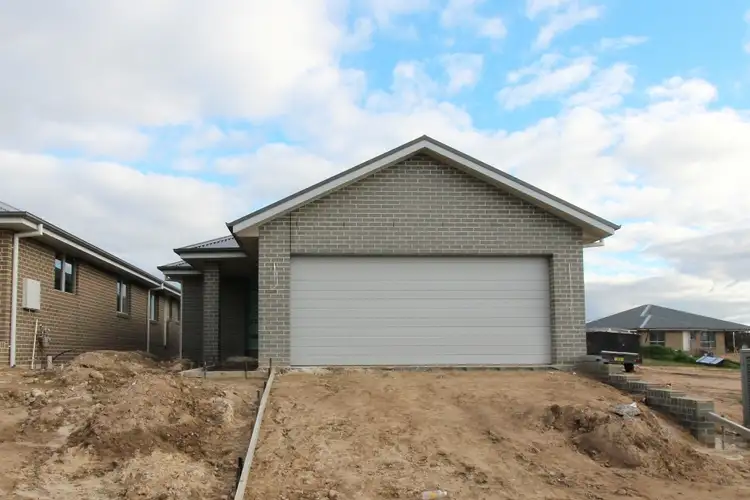 14a McLean Street, Windradyne NSW 2795