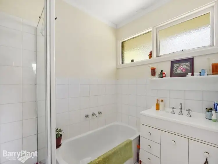Fourth view of Homely unit listing, 1/21 Long View Road, Croydon South VIC 3136