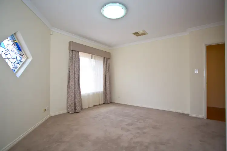Fifth view of Homely semi-detached listing, 22a Camelot Street, Carine WA 6020