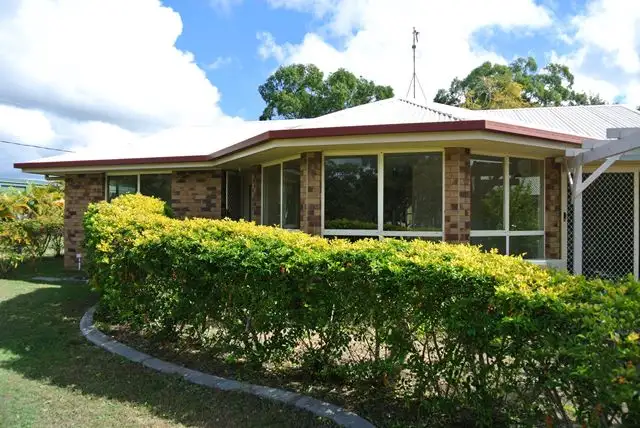 2 Ark Royal Drive, Cooloola Cove QLD 4580