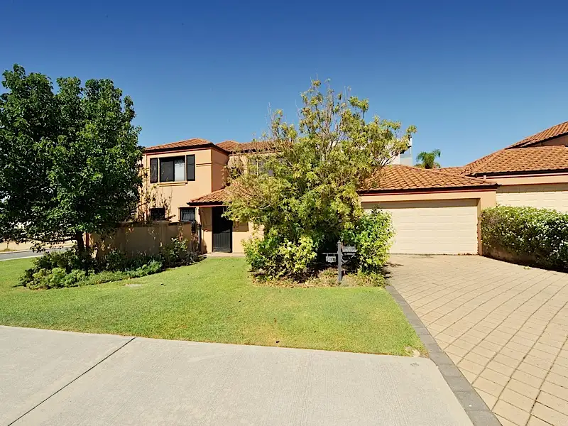 Main view of Homely house listing, 2/17 Tweeddale, Applecross WA 6153