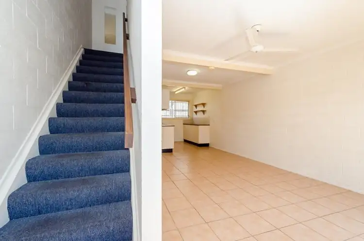 Third view of Homely unit listing, 5/71 Off Lane, South Gladstone QLD 4680
