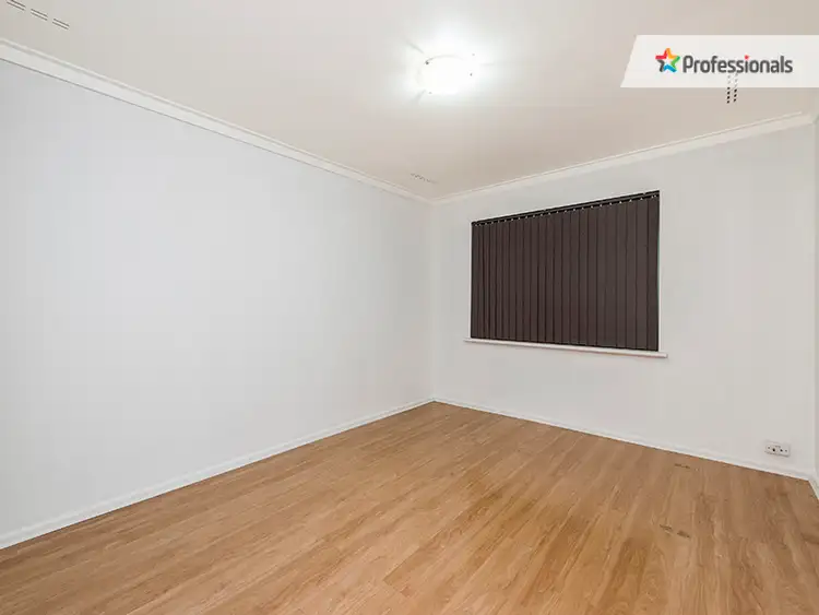 Seventh view of Homely house listing, 2 Selkirk Rd, Armadale WA 6112