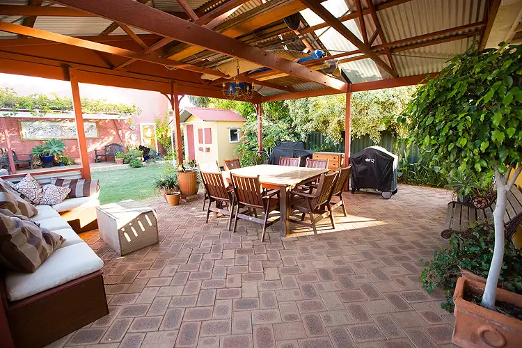 181 Shenton Street, Beachlands WA 6530