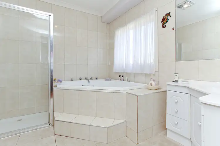 Seventh view of Homely house listing, 10 Cityview Crescent, Tarneit VIC 3029