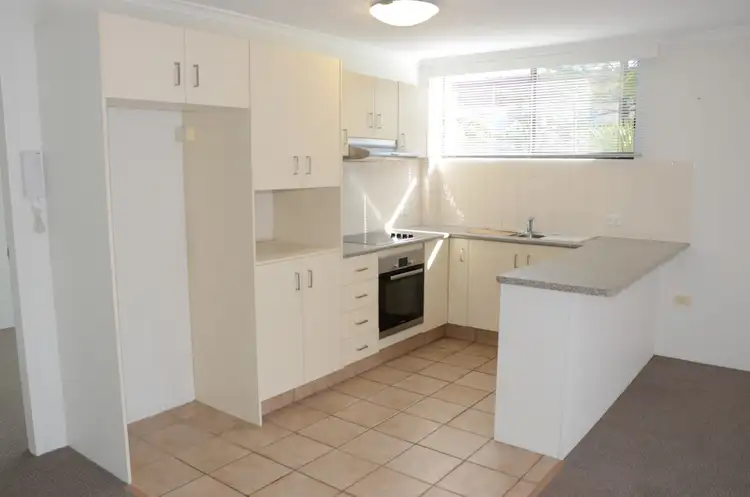 Fourth view of Homely unit listing, 4/14 First Avenue, Broadbeach QLD 4218