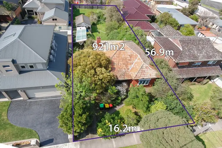 8 Chute Street, Mordialloc VIC 3195