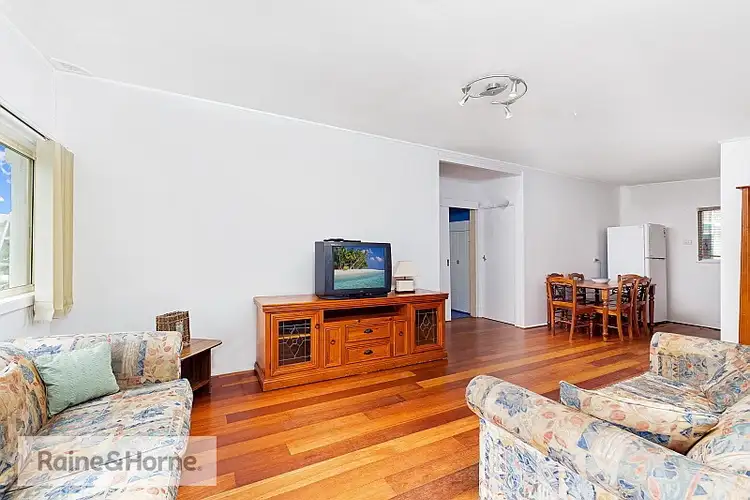 17 Welcome Street, Woy Woy NSW 2256