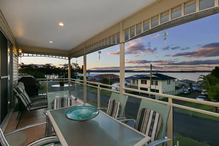 5 Peverill Street, Mannering Park NSW 2259