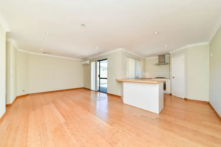 1/18 Evelyn Street, Gosnells WA 6110
