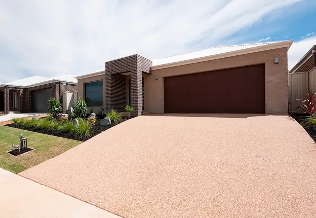 Third view of Homely house listing, 19 Pembroke Crescent, Wodonga VIC 3690