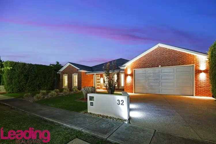 32 Shields Street, Sunbury VIC 3429