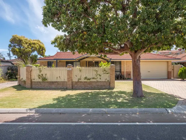 1/380 The Strand, Dianella WA 6059