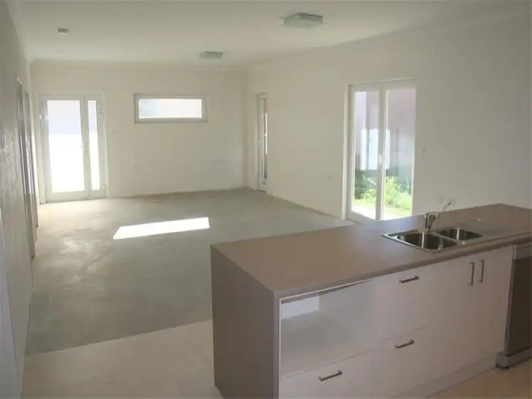 Seventh view of Homely house listing, 1/5 HAWKINS STREET, Cooma NSW 2630