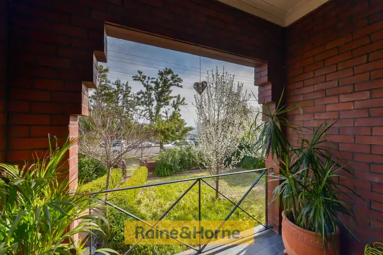 34 Raglan Street, Tamworth NSW 2340