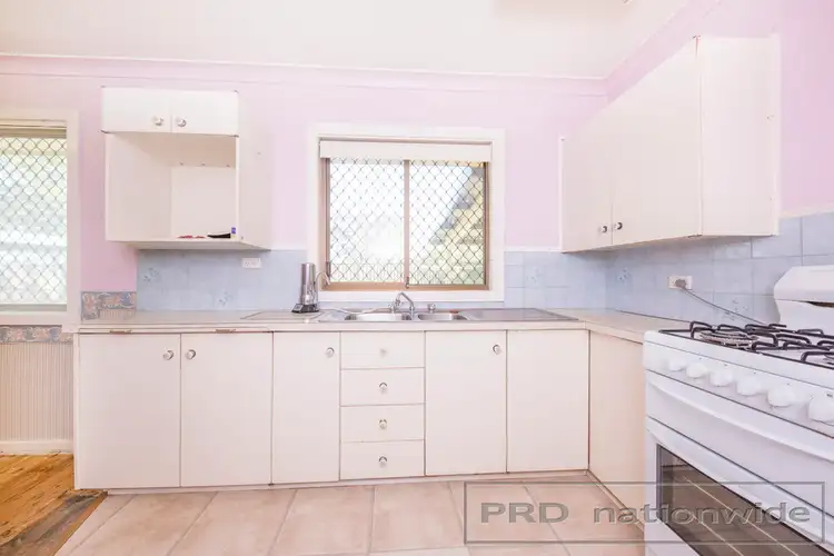 Sixth view of Homely house listing, 2 Churchill Cres, Rutherford NSW 2320