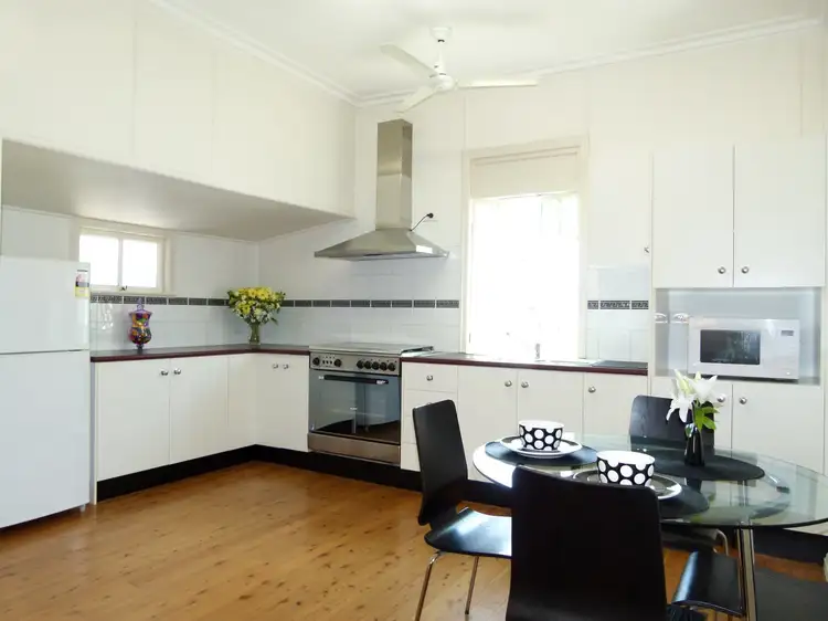 94 Downs Street, North Ipswich QLD 4305