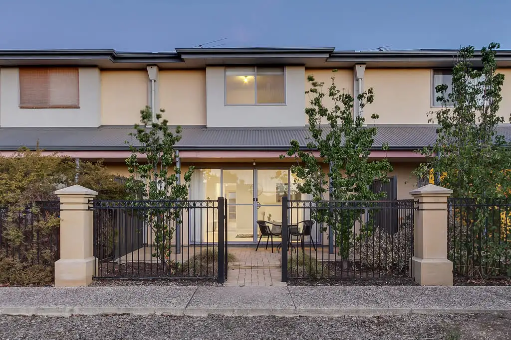 Main view of Homely house listing, 70 Hindmarsh Circuit, Mawson Lakes SA 5095