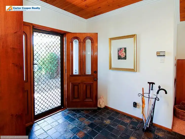 Fourth view of Homely house listing, 10 Palera Court, Point Vernon QLD 4655