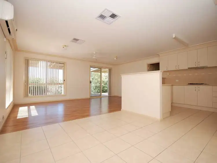 Seventh view of Homely unit listing, 9B Stellway Close, Kooringal NSW 2650